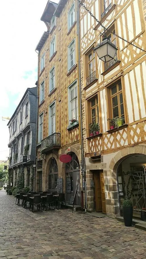 Apartment Citybreak Du Chapitre Gites De France Rennes France